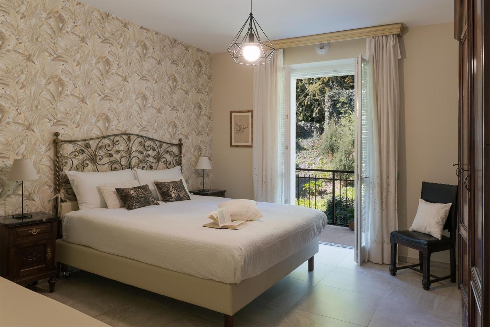 Appartamenti Rocca - CAV La Casa di Rosa Monforte dʼAlba Esterno foto